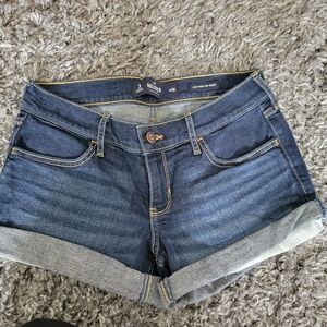 Hollister Jean Shorts- Size 3